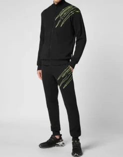 Jogging Jacket Scratch